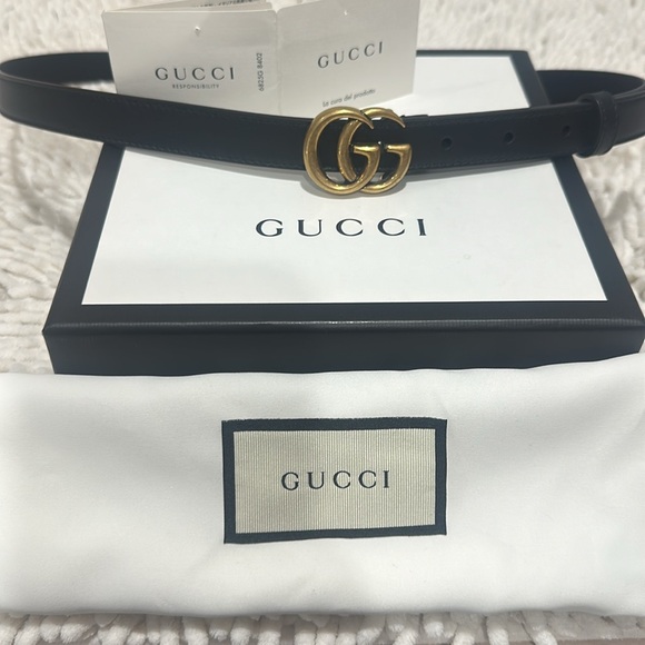 Gucci Accessories - WOMEN’S GG MARMONT THIN BELT